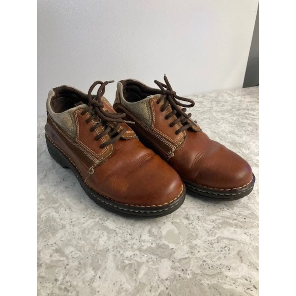 Ariat Linden 4LR Brown Leather Lace Up Womens Shoes 7.5 Discontinued Style